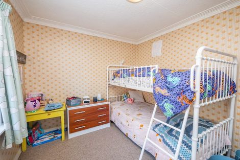 Photo of property in 138 Easther Crescent, Kew, Dunedin, 9012