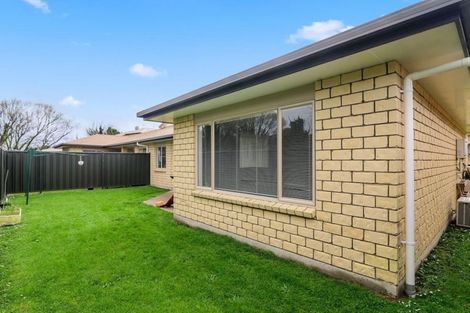 Photo of property in 58/64 Kawaha Point Road, Kawaha Point, Rotorua, 3010