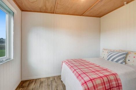 Photo of property in 10 Rimu Road, Stanmore Bay, Whangaparaoa, 0932