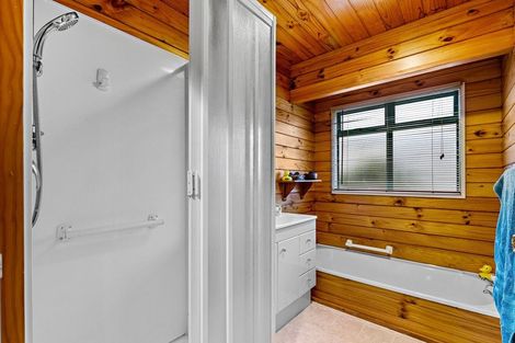 Photo of property in 2/161b Colwill Road, Massey, Auckland, 0614