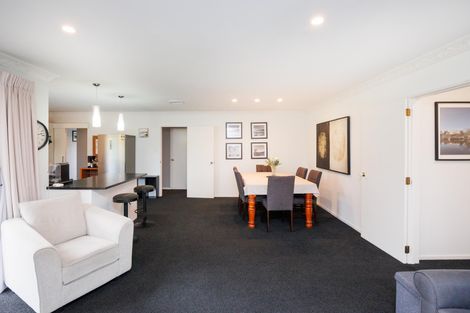 Photo of property in 77 Pacific Drive, Fitzherbert, Palmerston North, 4410