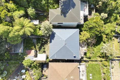 Photo of property in 59 Sutherland Road, Melrose, Wellington, 6023