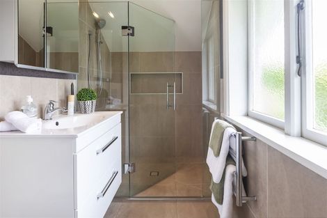 Photo of property in 150 Clyde Road, Burnside, Christchurch, 8053