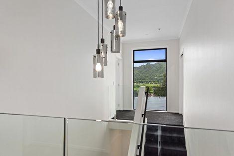 Photo of property in 8a Mccarthy Grove, Clouston Park, Upper Hutt, 5018