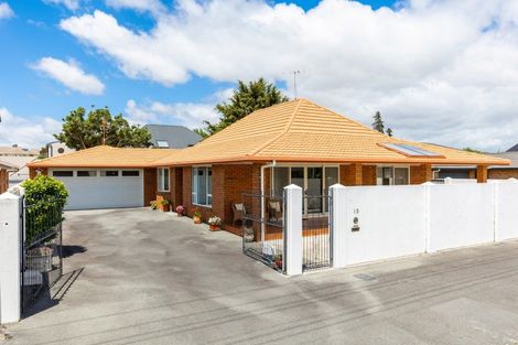 Photo of property in 13 Dillon Street, Blenheim, 7201