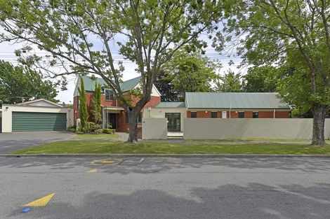 Photo of property in 90 Totara Street, Riccarton, Christchurch, 8041