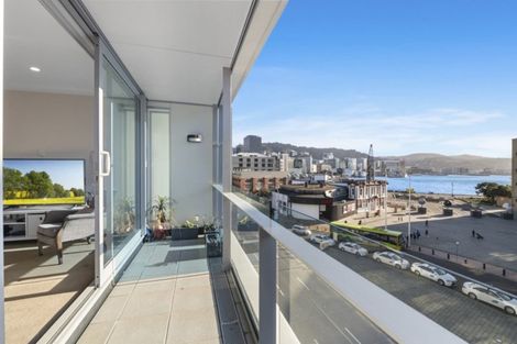 Photo of property in Portal Apartments, 4a/42 Cable Street, Te Aro, Wellington, 6011