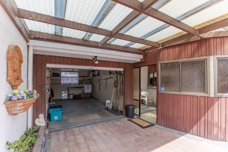 Photo of property in 3/15 Francis Drake Street, Waipukurau, 4200