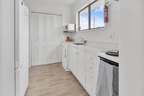 Photo of property in 24 Waterloo Street, Dannevirke, 4930