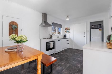 Photo of property in 24 Konene Street, Utuhina, Rotorua, 3015