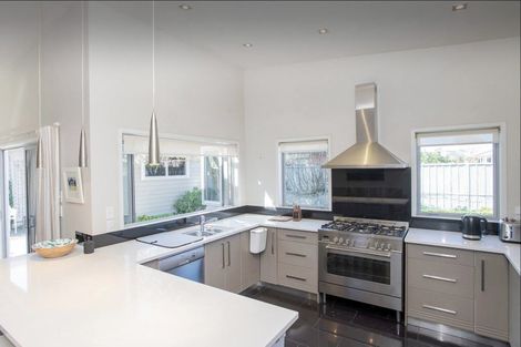 Photo of property in 4 Roger Street, Lytton West, Gisborne, 4010