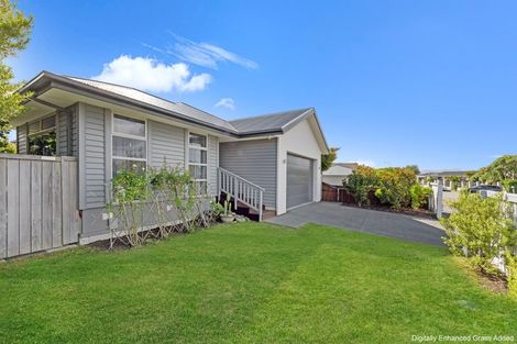 Photo of property in 14 Caithness Street, New Brighton, Christchurch, 8083