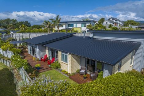 Photo of property in 3 Caterer Lane, Paraparaumu, 5032