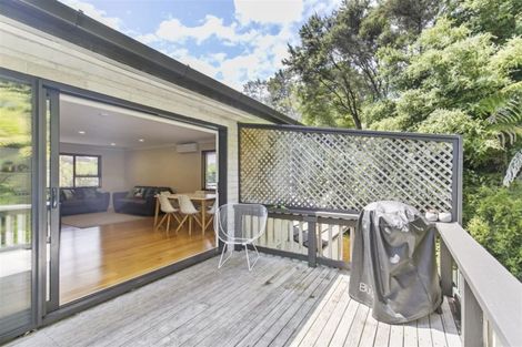 Photo of property in 6 Menear Lane, Hillcrest, Auckland, 0627