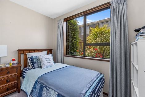 Photo of property in 15 Crosdale Place, Burnside, Christchurch, 8042
