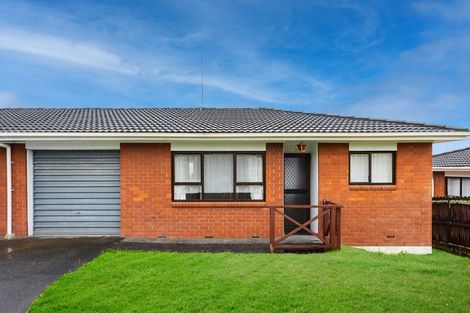 Photo of property in 5/3195 Great North Road, New Lynn, Auckland, 0600