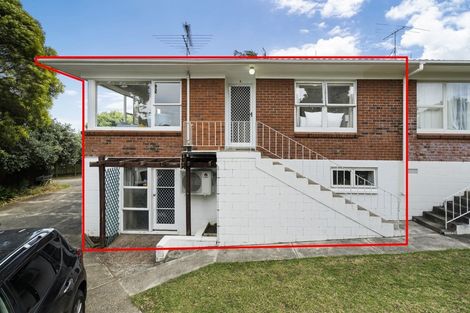 Photo of property in 1/21 Evelyn Place, Hillcrest, Auckland, 0627