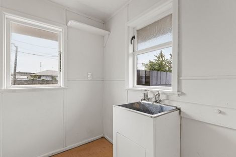 Photo of property in 25 Mattingley Street, Aranui, Christchurch, 8061