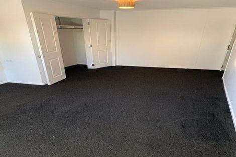 Photo of property in 485 West Coast Road, Glen Eden, Auckland, 0602