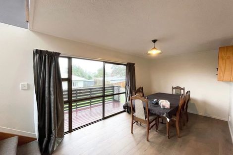 Photo of property in 122 Triangle Road, Massey, Auckland, 0614