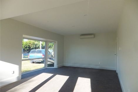 Photo of property in 296 Mcleans Island Road, Mcleans Island, Christchurch, 8051