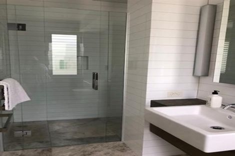 Photo of property in 383 Tamaki Drive, Saint Heliers, Auckland, 1071