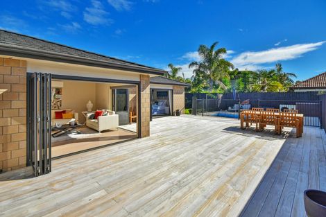 Photo of property in 21 Toscana Drive, Karaka, Papakura, 2113