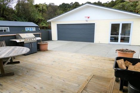 Photo of property in 17 Ashmore Avenue, Cobden, Greymouth, 7802