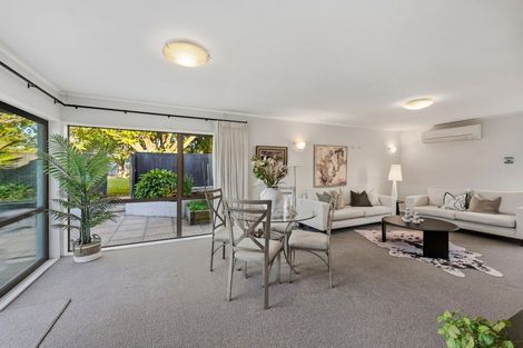 Photo of property in 188 Prince Regent Drive, Farm Cove, Auckland, 2012