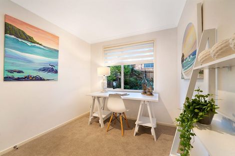 Photo of property in 30 Tauranga Place, Orewa, 0931