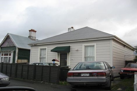 Photo of property in 220 Oxford Street, South Dunedin, Dunedin, 9012