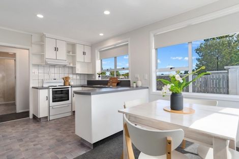 Photo of property in 8 Jefferson Place, Brookfield, Tauranga, 3110