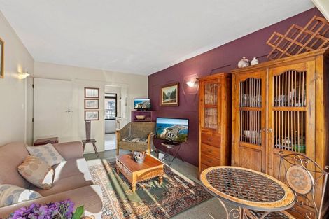Photo of property in 40m Maunganui Road, Mount Maunganui, 3116