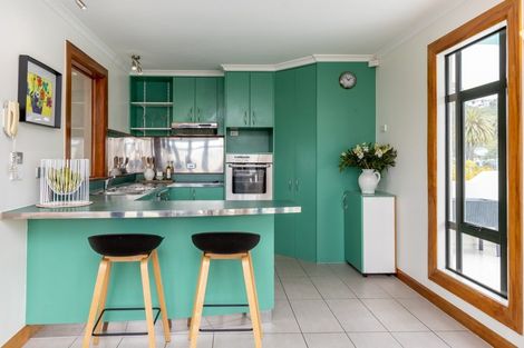 Photo of property in 243 Emerson Street, Napier South, Napier, 4110