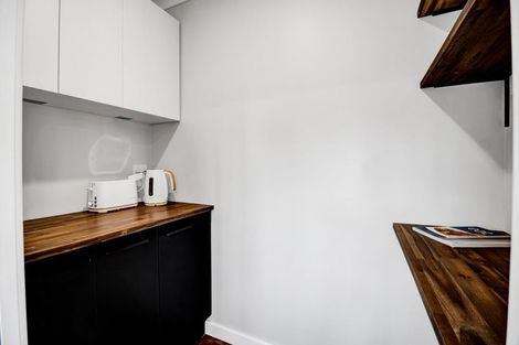 Photo of property in 226 Tukapa Street, Westown, New Plymouth, 4310