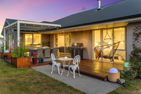 Photo of property in 85 Acacia Avenue, Rangiora, 7400