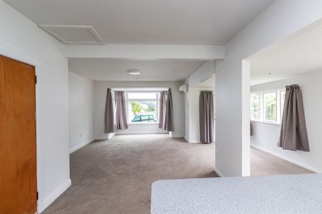 Photo of property in 88 Queenwood Road, Levin, 5510