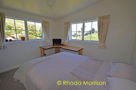 Photo of property in 2 Emay Crescent, Pahi, Paparoa, 0571