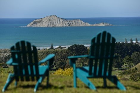 Photo of property in 1993 Waimarama Road, Waimarama, Havelock North, 4294