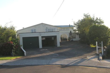 Photo of property in 12 Ross Avenue, Glenfield, Auckland, 0629