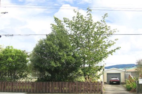 Photo of property in 31 Totara Park Road, Clouston Park, Upper Hutt, 5018
