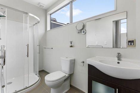 Photo of property in 65 Erlestoke Crescent, Churton Park, Wellington, 6037