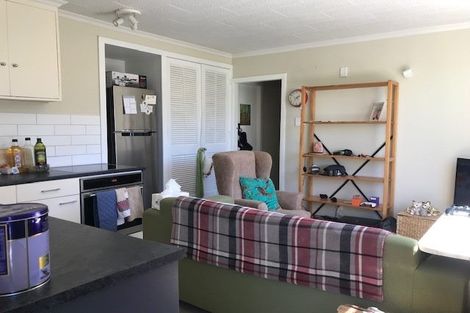 Photo of property in 75a Todman Street, Brooklyn, Wellington, 6021