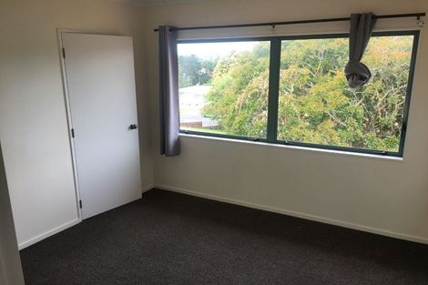 Photo of property in 1/41 Ennis Avenue, Pakuranga Heights, Auckland, 2010