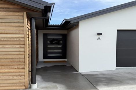 Photo of property in 8 Barn Road, Jacks Point, 9371