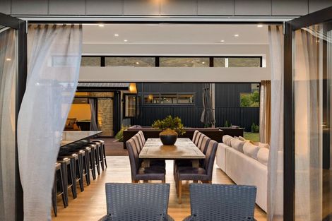 Photo of property in 13 Sapphire Spring Rise, Wanaka, 9305