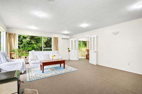 Photo of property in 18 Westhaven Drive, Tawa, Wellington, 5028