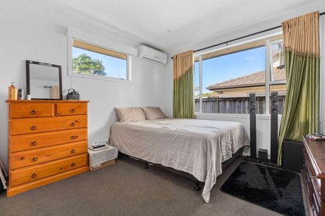 Photo of property in 417 Great South Road, Opaheke, Papakura, 2113