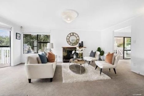 Photo of property in 21a Coroglen Avenue, Birkenhead, Auckland, 0626