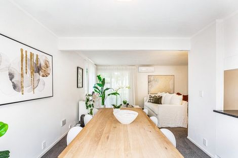 Photo of property in 1/25 Archers Road, Hillcrest, Auckland, 0629